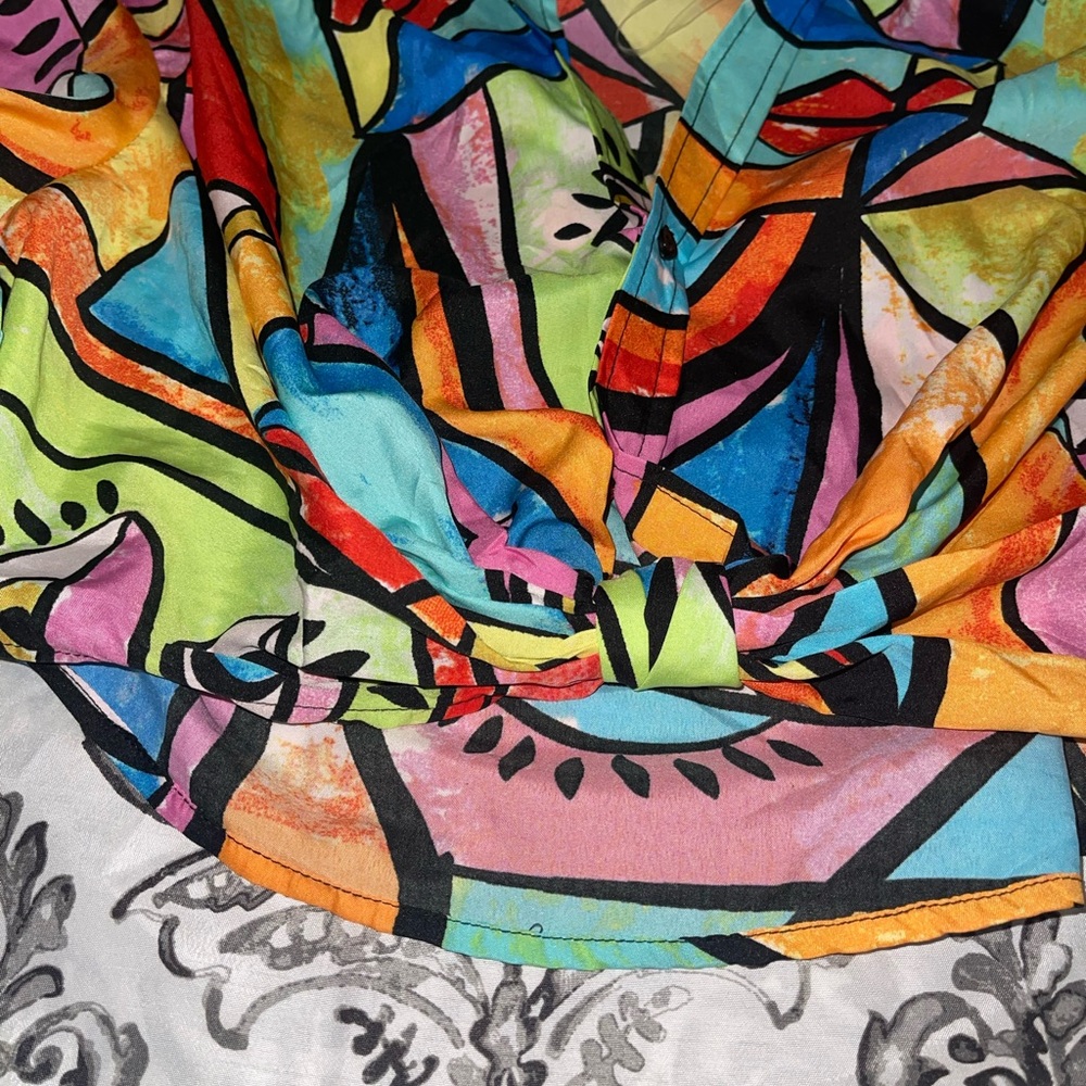 Live 4 Truth Multicolor Abstract Shirt - Picture 2 of 4